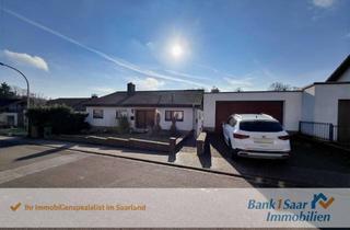 Haus kaufen in 66128 Saarbrücken, Großzügiger Bungalow mit Einliegerwohnung in Saarbrücken-Gersweiler
