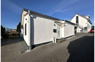 Einfamilienhaus kaufen in 21680 Stade, Vermietetes Einfamilienhaus in Stade-Campe