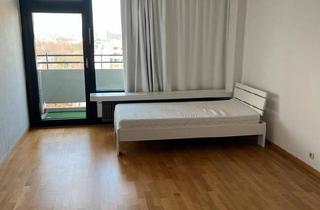Wohnung kaufen in Rosenheimer Platz, 81675 München, München - Verkaufe 1-Zimmerwohnung (Erbbaurecht)