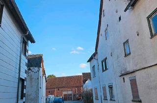 Haus kaufen in 35641 Schöffengrund, Schöffengrund - Zwei Häuser inklusive Scheune zu verkaufen