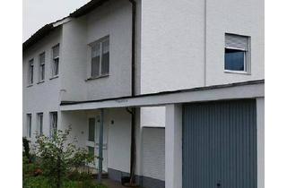 Haus kaufen in 36100 Petersberg, Petersberg - 3 Familienhaus