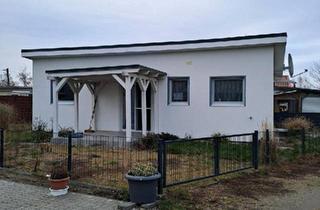 Haus kaufen in 38518 Gifhorn, Gifhorn - Ferienhaus, Wochenendhaus massiv Seerosenteich