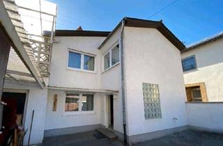 Einfamilienhaus kaufen in 76879 Essingen, Essingen - Einfamilienhaus mit 2 Etagen und einer Terrasse