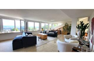 Wohnung kaufen in 72250 Freudenstadt, Freudenstadt - Wohnen über den Dächern von Freudenstadt: Großzügig, hochwertig und lichtdurchflutet