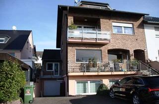 Wohnung kaufen in Weißdornweg, 53721 Siegburg, Schicke, große Wohnung mit Balkon und Dachterrasse in Siegburg Kaldauen