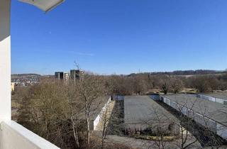 Wohnung kaufen in Auerbachstraße 38, 07549 Lusan, Charmante 2,5-Zimmer Wohnung im 4. OG in Lusan