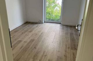 Wohnung mieten in Rosengarten, 31275 Lehrte, Geschmackvolle 4-Zimmer-EG-Wohnung mit Terasse in Lehrte/Ahlten