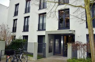 Wohnung mieten in Hildegard-Von-Bingen-Weg, 60439 Niederursel, Vollmöblierte, lichtdurchflutete, ruhige und sehr attraktive 3-Zimmer Wohnung mit großem Balkon