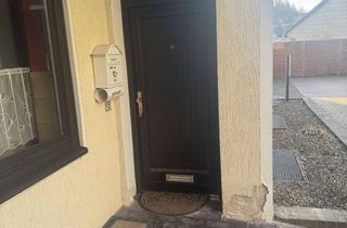 Wohnung mieten in Hüttenplatz, 37603 Holzminden, Helle 2-Zimmer-Wohnung in Holzminden mit 68 m² Wohnfläche