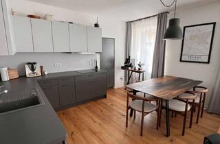 Wohnung mieten in 86830 Schwabmünchen, Drei-Zimmer-Gartenwohnung in einem Denkmalobjekt mit Stellplatz und Tiefgarage