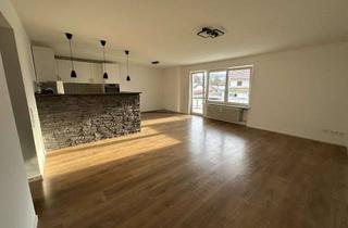 Wohnung mieten in Staufenerstrasse 25a, 79238 Ehrenkirchen, Helle 3-Zimmer-Wohnung mit großem Balkon, Einbauküche, Stellplatz & Tiefgarage