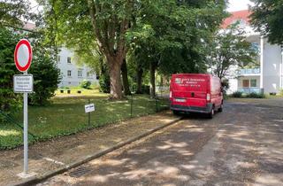 Garagen mieten in 76829 Landau, ++ Außenstellplatz in der "Ille de France" - Robert-Koch-Strasse / Lazarettstraße! ++