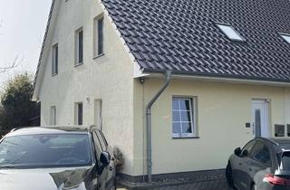 Haus kaufen in 23619 Badendorf, Von Privat: Moderne DHH in Badendorf, 4 Zimmer 105 qm Whfl., Energieausweis A+ m. Erdwärmepumpe.