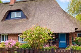 Doppelhaushälfte kaufen in 24306 Lebrade, Geschmackvolle Doppelhaushälfte mit Galerie und Kamin