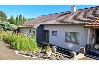 Einfamilienhaus kaufen in 35781 Weilburg, Einfamilienhaus mit Einliegerwohnung in ruhiger Lage und schöner Aussicht in Weilburg