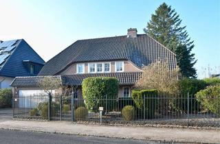 Einfamilienhaus kaufen in 22391 Wellingsbüttel, Stilvolles Einfamilienhaus in begehrter Lage von Wellingsbüttel