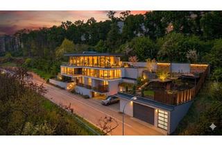Villa kaufen in 72202 Nagold, Einzigartige Villa mit beeindruckender Architektur und XXL Garage