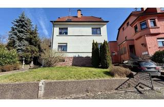 Einfamilienhaus kaufen in 66564 Ottweiler, Freistehendes Einfamilienhaus mit großem Garten und viel Potenzial in Ottweiler!