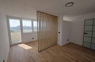 Wohnung kaufen in Dechsendorfer Straße, 91054 Erlangen, Neuwertiges Apartment mit Panorama-Balkon in Erlangen Provisionsfrei