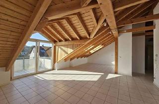 Wohnung kaufen in 63743 Schweinheim, Sonnige 2 Zimmer-Dachgeschosswohnung in ruhiger Lage