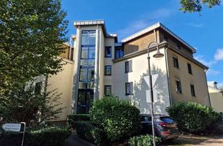 Wohnung kaufen in Bussardstraße 20, 41564 Kaarst, Beliebte Wohnlage in Kaarst | Pfiffig geschnittene 3-ZW | Sonnenbalkon | Aufzug | Grüne Umgebung