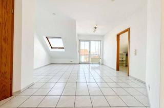 Wohnung kaufen in 76694 Forst, 2-Zimmer-Dachgeschosswohnung mit 2 Balkonen, Einbauküche, Keller und Stellplatz