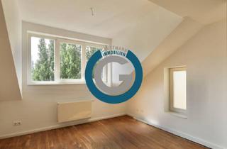 Wohnung kaufen in Koppenstraße 25 oo, 10243 Friedrichshain, LICHTDURCHFLUTETE DACHGESCHOSSWOHNUNG MIT SONNIGER TERRASSE - OFFENE WOHNLOUNGE - ZENTRAL & RUHIG