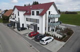 Wohnung mieten in Ellwanger Straße 31, 88436 Eberhardzell, Moderne 2,5 - Zimmerwohnung mit Terrasse & Stellplatz