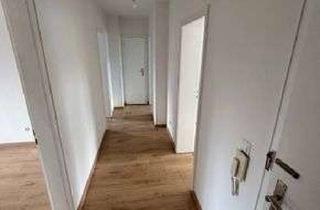 Wohnung mieten in Wienenfeldstraße 47, 41063 Mönchengladbach, Helle 3 Zimmer-Wohnung mit Balkon zum Garten