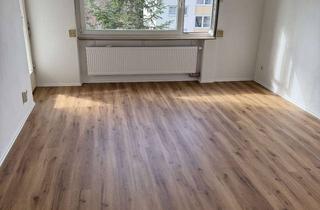 Wohnung mieten in Florianstraße 26, 72555 Metzingen, Helle 4,5-Zimmer Wohnung in ruhiger Lage von Metzingen