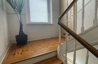 Wohnung mieten in Müllerstraße, 42289 Wuppertal, 3 Zimmer Wohnung mit Balkon im gepflegten Altbau