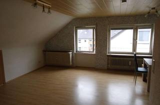 Wohnung mieten in Im Lobach 32, 66130 Saarbrücken, schöne helle Dachwohnung