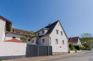Haus kaufen in 97274 Leinach, Rosenchalet in Leinach - Ferienhaus mit Stil & Substanz: bis zu 6,5 % Rendite