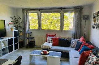 Wohnung kaufen in 47228 Duisburg, Duisburg - Schöne Dachgeschosswohnung in ruhiger Lage zu verkaufen