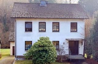 Haus kaufen in 51597 Morsbach, Morsbach - Ein-Zweifamilienhaus mit Garten und Doppelgarage - von privat