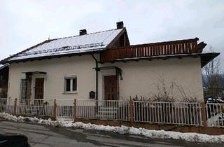 Haus kaufen in 93437 Furth im Wald, Furth im Wald - Ein bis Zweifamilienhaus mit Nebengebäude - renovierungsbedürftig