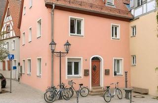 Haus kaufen in 91217 Hersbruck, Hersbruck - Haushälfte Zweifamilienhaus in Hersbruck kernsaniert