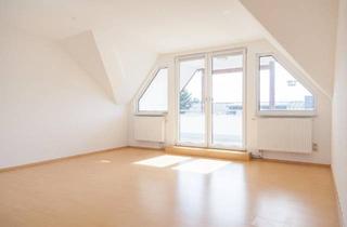 Wohnung kaufen in 35460 Staufenberg, Staufenberg - Charmante Dachgeschosswohnung mit Loggia - Provisionsfrei!