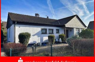Einfamilienhaus kaufen in 47929 Grefrath, Grefrath - Freistehendes Einfamilienhaus mit Garage
