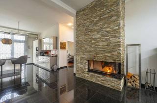 Wohnung kaufen in 10781 Schöneberg, Besichtigung am 21.03., 13 Uhr!! Bezaubernde Luxus-Dachgeschosswohnung nahe Winterfeldtplatz