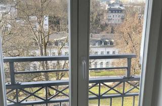 Wohnung kaufen in Brunnenstraße 51, 65307 Bad Schwalbach, Mit dem Aufzug bis vor die Tür und Blick in den Schloßpark von Bad Schwalbach