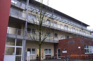 Wohnung kaufen in Kaiser-Heinrich-Straße, 33104 Paderborn, Helle 3-Zimmer Wohnung im 2. OG mit Balkon in Paderborn