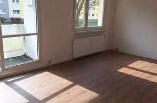 Wohnung mieten in 06188 Hohenthurm, 3-Zimmer Erdgeschosswohnung mit Balkon in Landsberg OT Hohenthurm