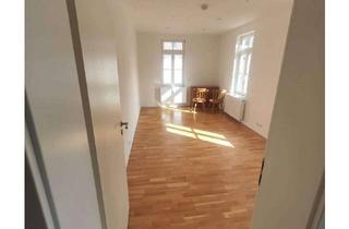 Wohnung mieten in Pforzheimer Straße, 75331 Engelsbrand, Helle 2-Zimmer-Wohnung im 1. OG mit Stellplatz in Engelsbrand