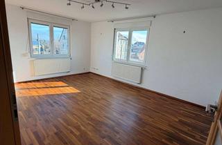 Wohnung mieten in Stammheimer Straße 99, 70435 Zuffenhausen, Helle 3-Zimmer Wohnung im 2. OG mit Balkon in Stuttgart-Zuffenhausen