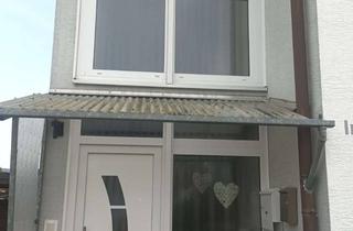 Wohnung mieten in 67685 Schwedelbach, Sehr schöne renovierte 3 Zimmerwohnung mit Terrasse und kleinem Garten sofort zu vermieten