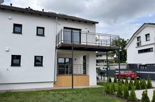Wohnung mieten in Sankt-Gilgener-Straße 17, 82205 Gilching, Luxuriöse 2-Zimmer Terrassenwohnung mit 100m² Garten in Gilching