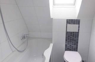 Wohnung mieten in Horsterstraße 196, 46238 Batenbrock, Komplett sanierte Dachgeschosswohnung mit neuem Bad in Batenbrock