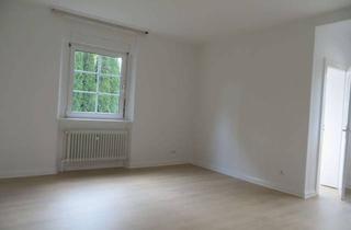 Wohnung mieten in Lüneburger Heerstraße 13, 29223 Celle, Großzügige 4-Zimmer Wohnung im EG mit Garten und Garage in Celle