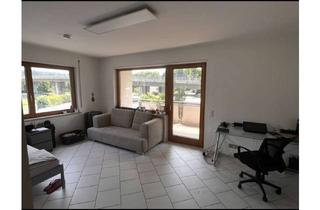 WG-Zimmer mieten in Adenauerallee 26, 88400 Biberach, Attraktives WG-Zimmer (22m2) mit Balkon inBiberach